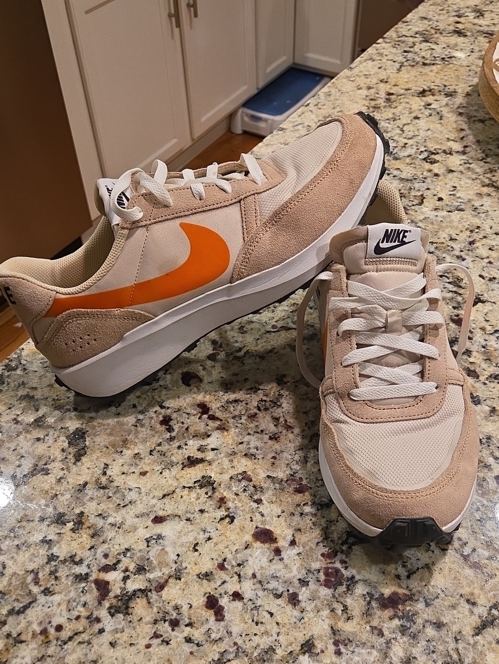 Nike Waffle Debut "Hemp Safety Orange" Size 10.5 Men.
